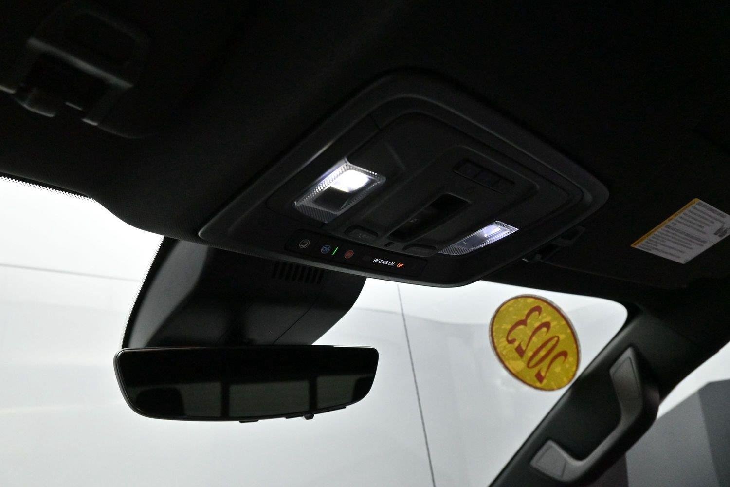 Used 2023 SUMMIT WHITE GMC AT4 image 29