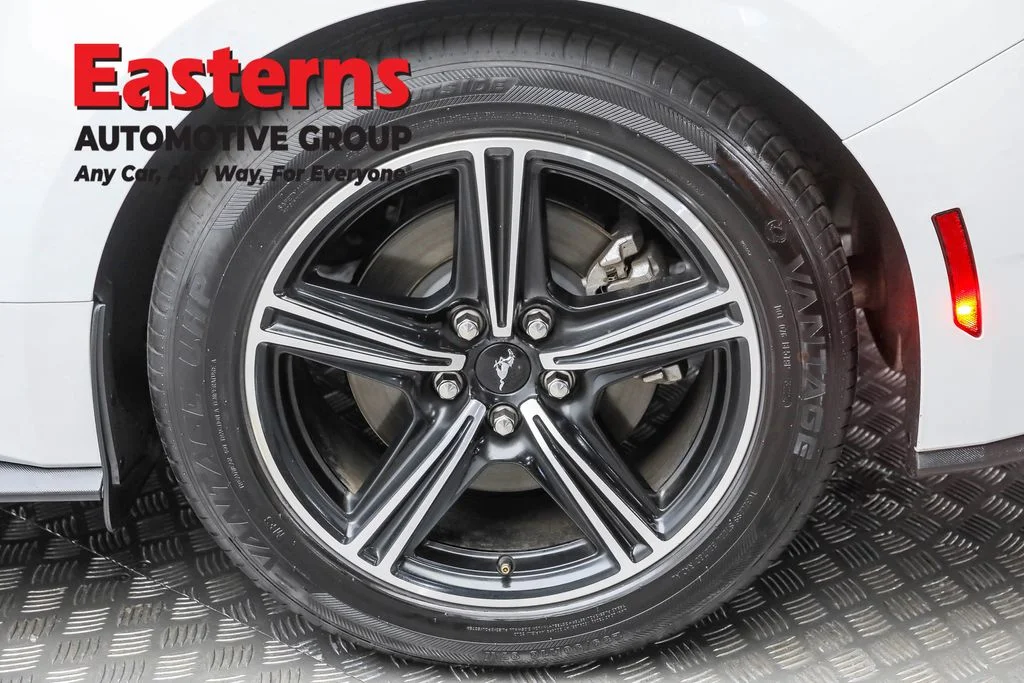 Used 2024 White Ford EcoBoost Premium image 8
