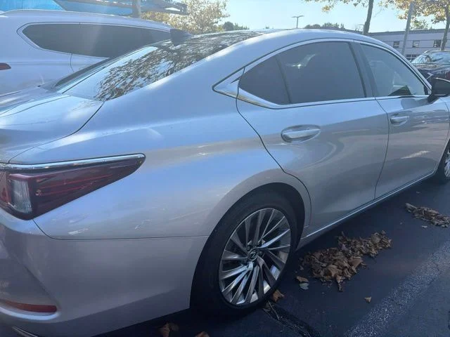Used 2019 Silver Lexus 350 Ultra Luxury image 10