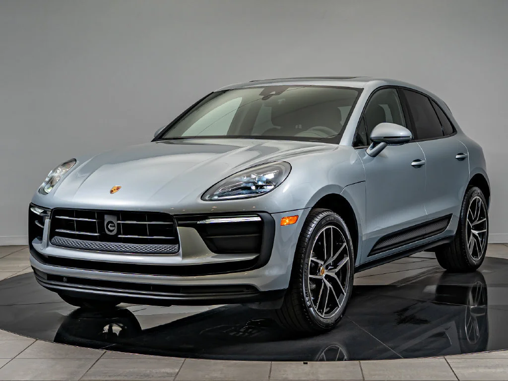 2026 Porsche Macan T