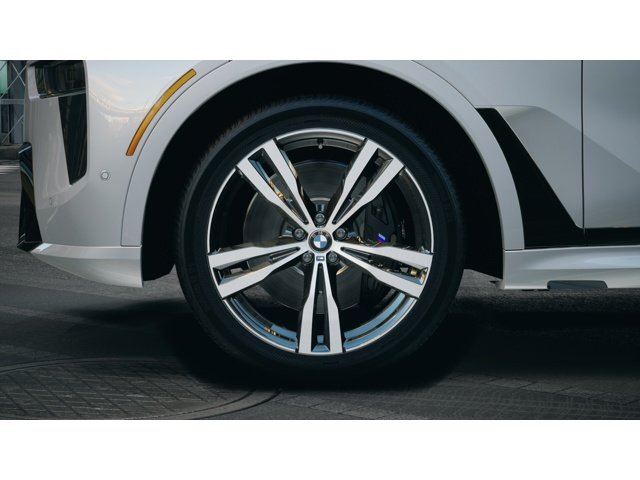 New 2027 Brooklyn Grey Metallic BMW xDrive40i image 7