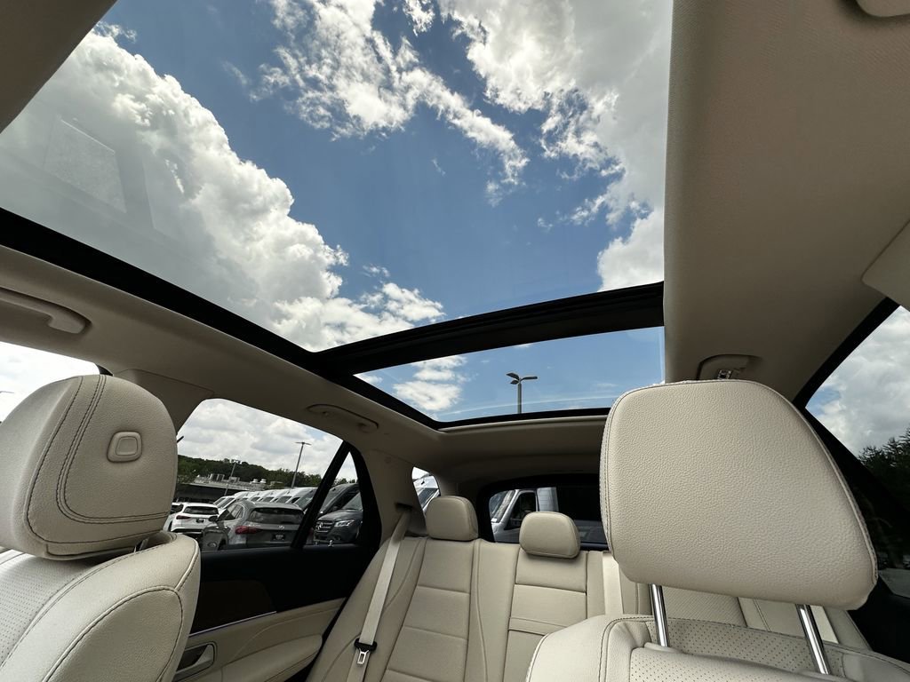 New 2026 Polar White Mercedes-Benz GLE 350 image 35