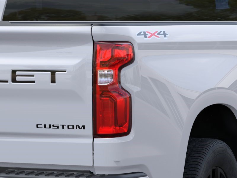 New 2026 Summit White Chevrolet Custom image 11