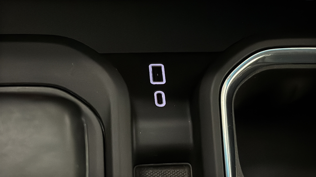 Used 2024 Onyx Black GMC Denali image 45