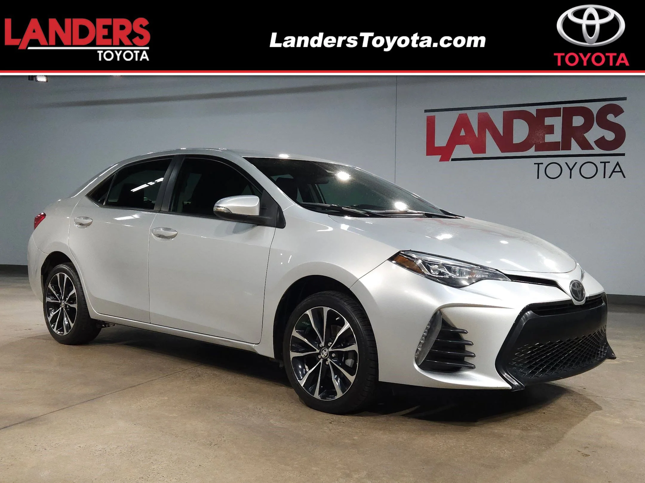 2019 Toyota Corolla SE AT's photo