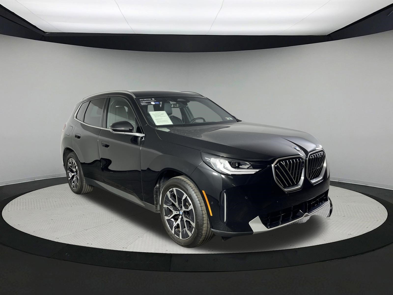 Used 2025 BLACK SAPPHIRE BMW 30 xDrive image 3