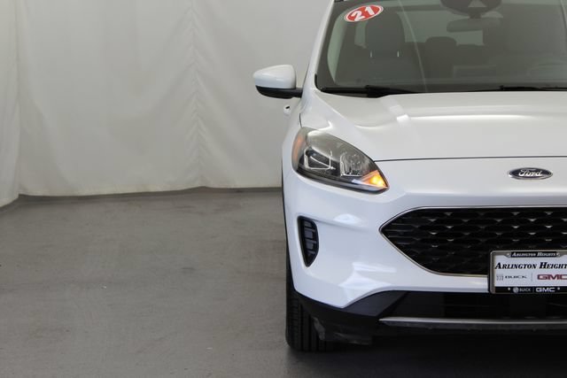 Used 2021  Ford SE image 5