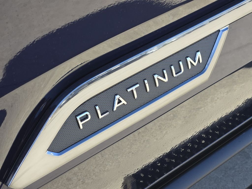 2026 Toyota Tundra Platinum - Photo 9