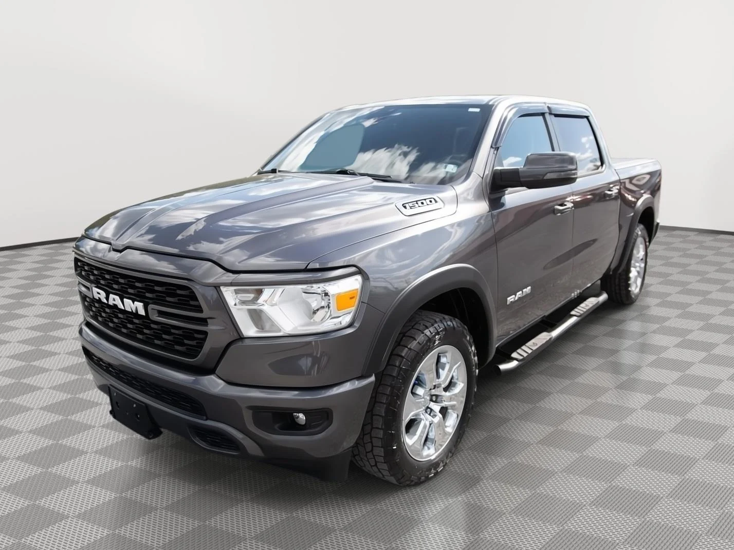 2023 RAM 1500 Big Horn/Lone Star 4x4 Crew Cab 5'7's photo