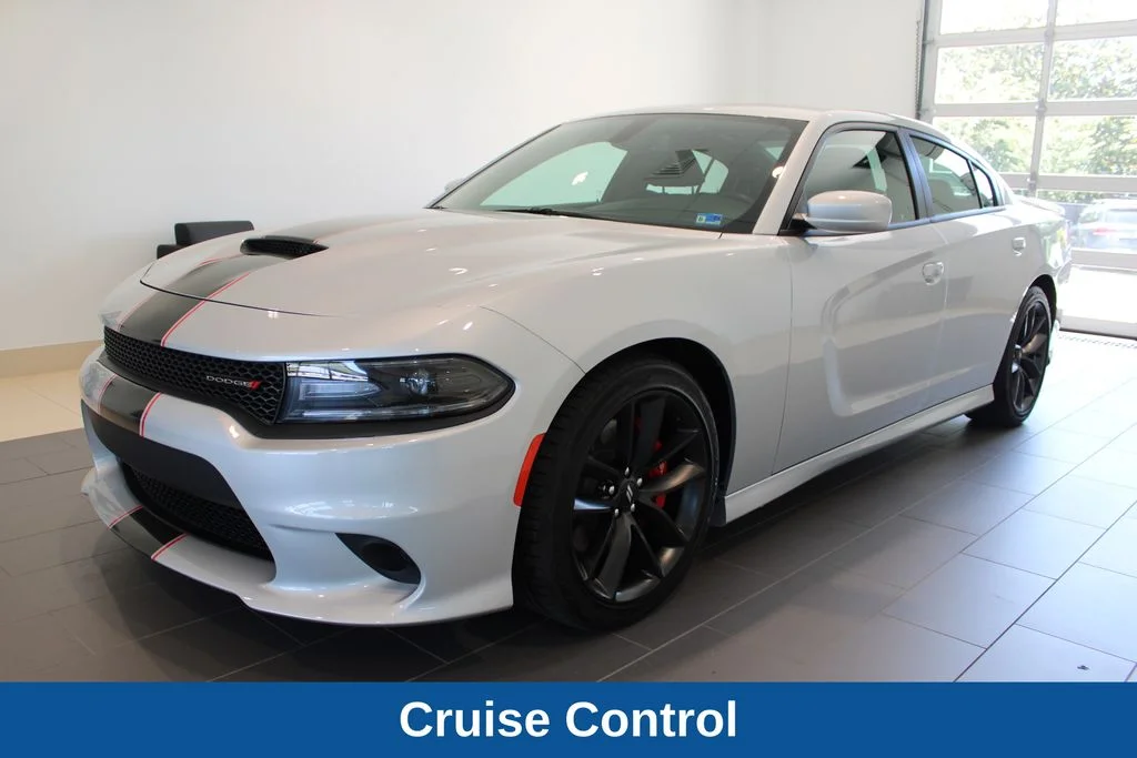 Used 2021 Triple Nickel Clearcoat Dodge R/T image 13