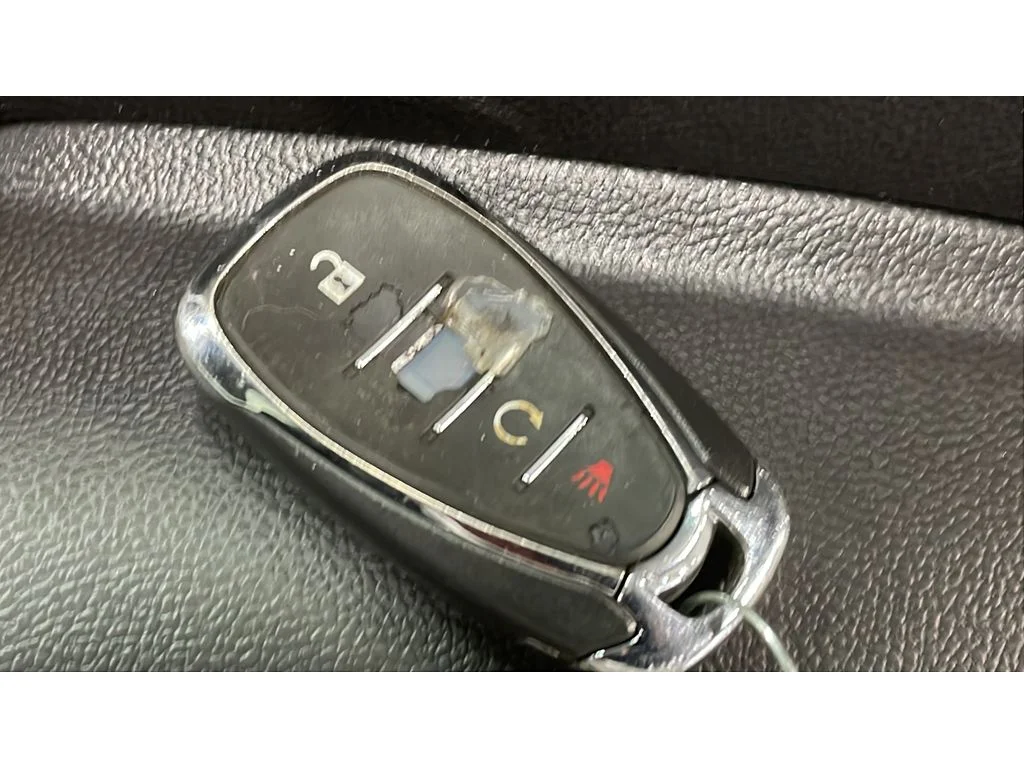 Used 2020 Silver Ice Metallic Chevrolet LT image 19
