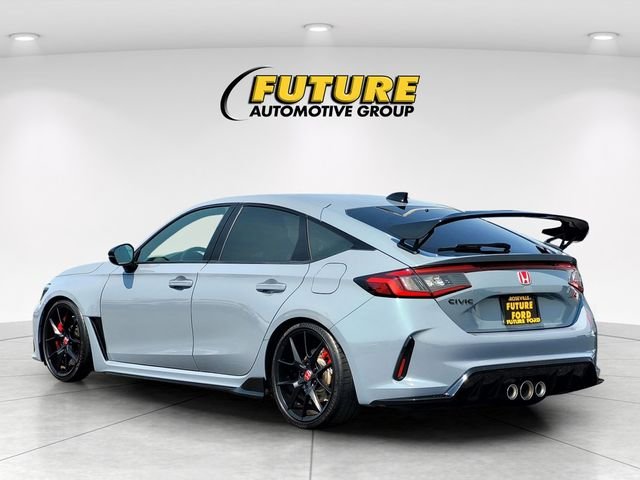 Used 2024  Honda  image 6