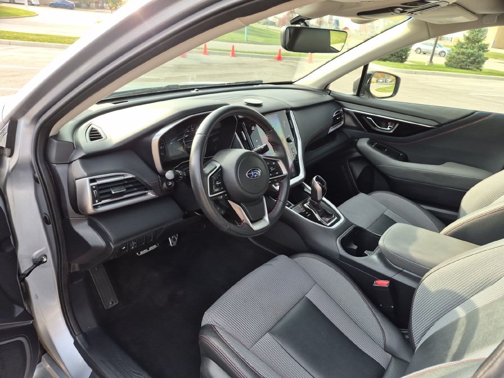 Used 2021 Silver Subaru 2.5i Sport image 10