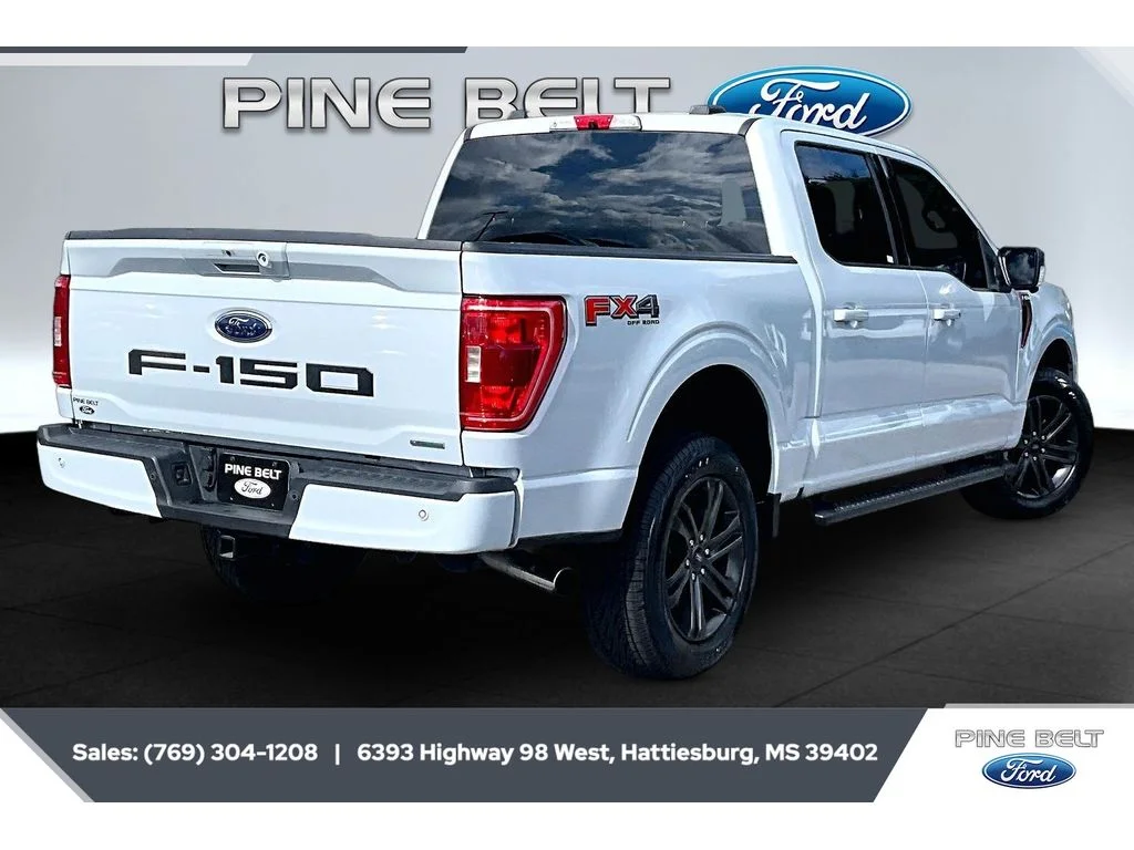 Used 2022 Space White Metallic Ford XLT image 11