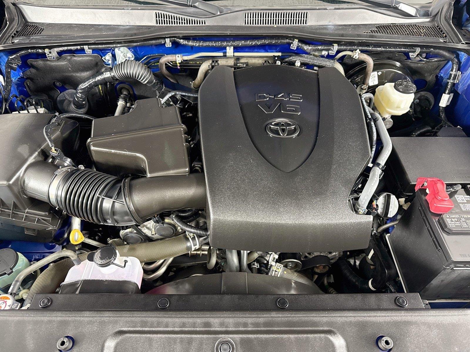 Certified Used 2023 Blue Crush Metallic Toyota SR5 image 38