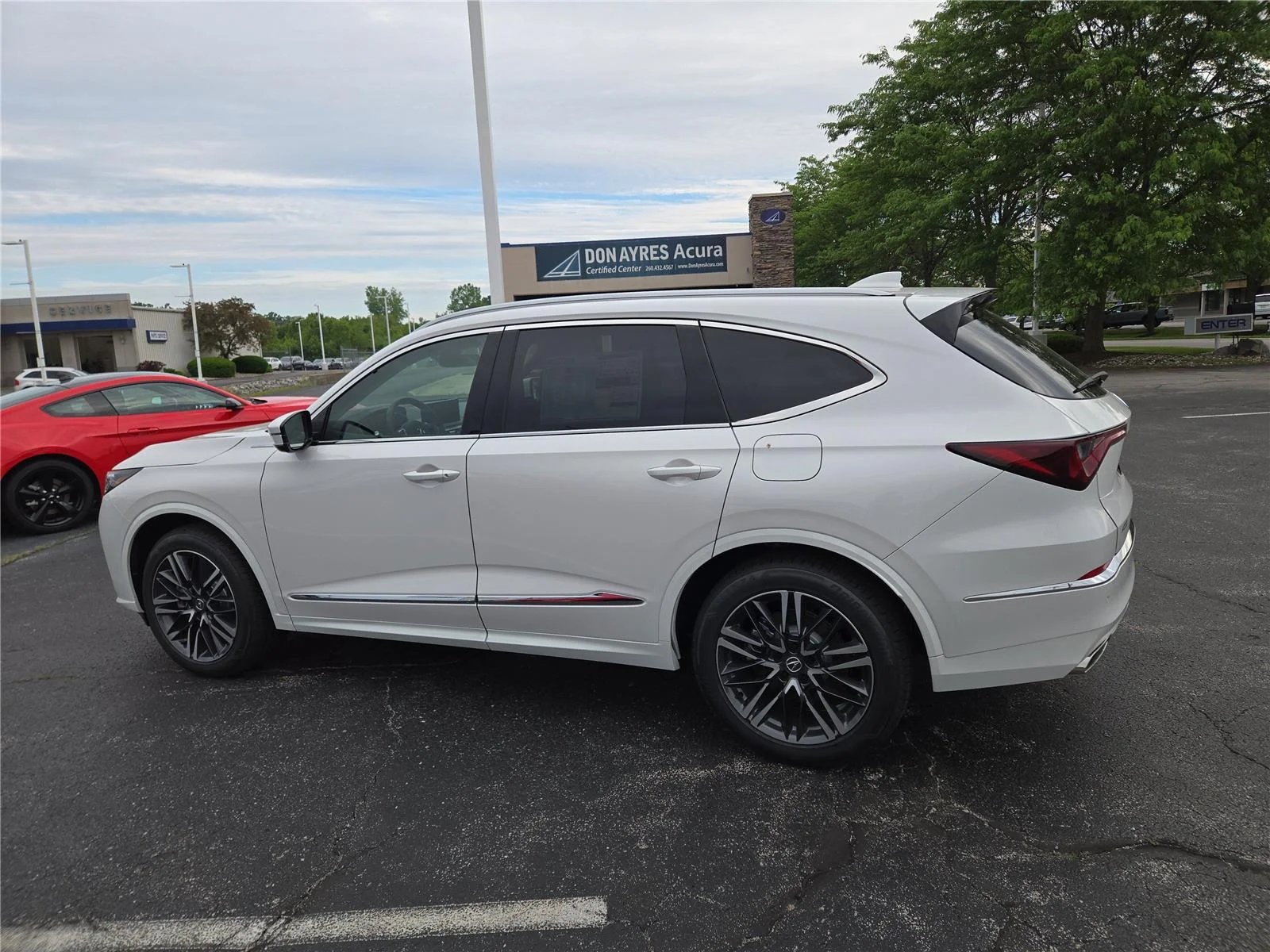 New 2026 Platinum White Pearl Acura SH-AWD w/Advance image 25