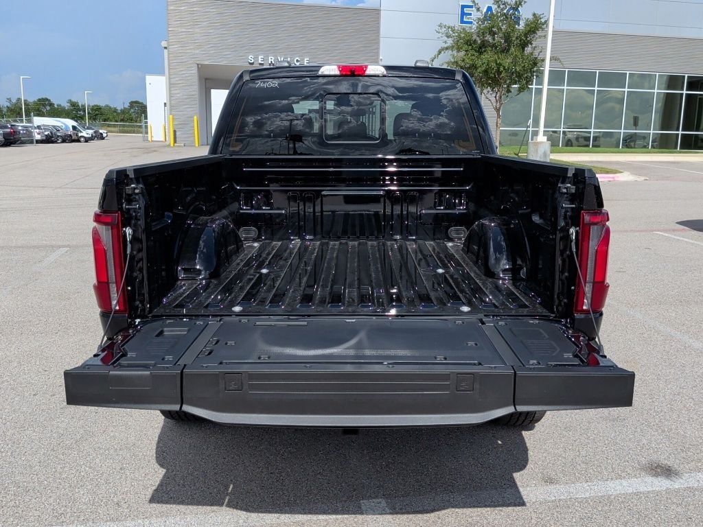 New 2026 Agate Black Metallic Ford Platinum® image 46