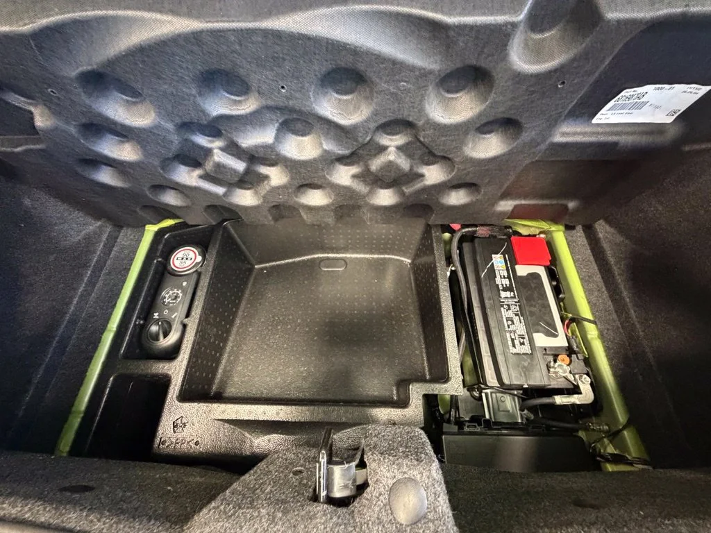 Used 2015 Beige Dodge R/T Scat Pack image 37