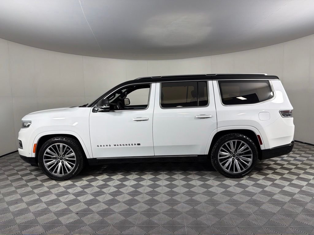 Used 2023 White Jeep Series III image 10