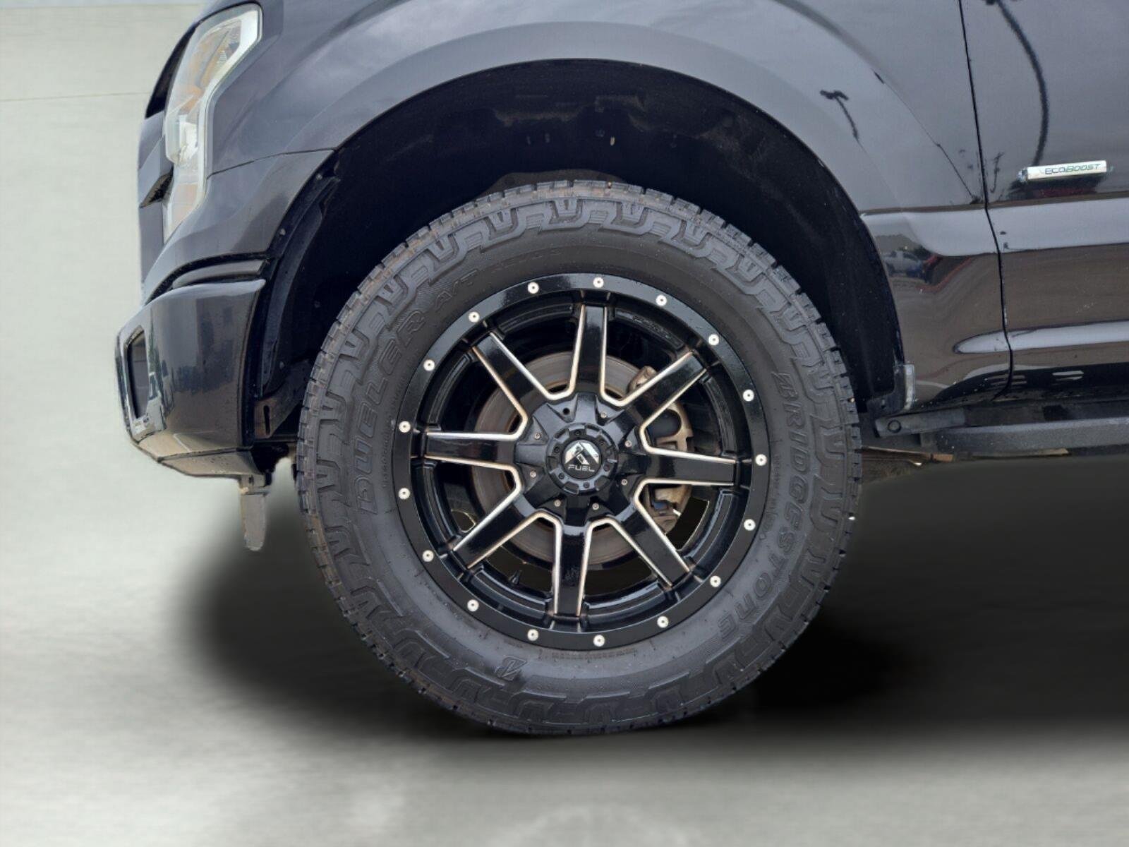 Used 2015 Tuxedo Black Metallic Ford XL image 11