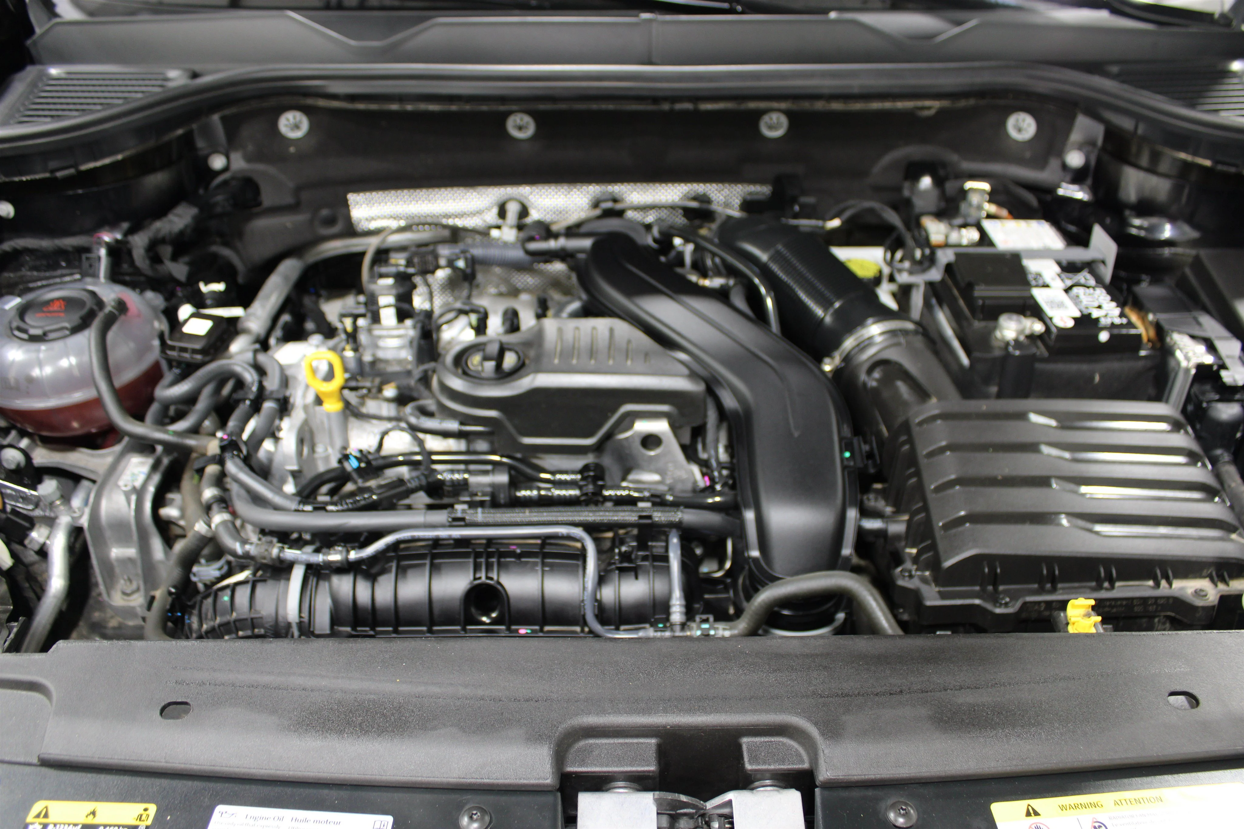Used 2024 Deep Black Pearl Volkswagen S image 37