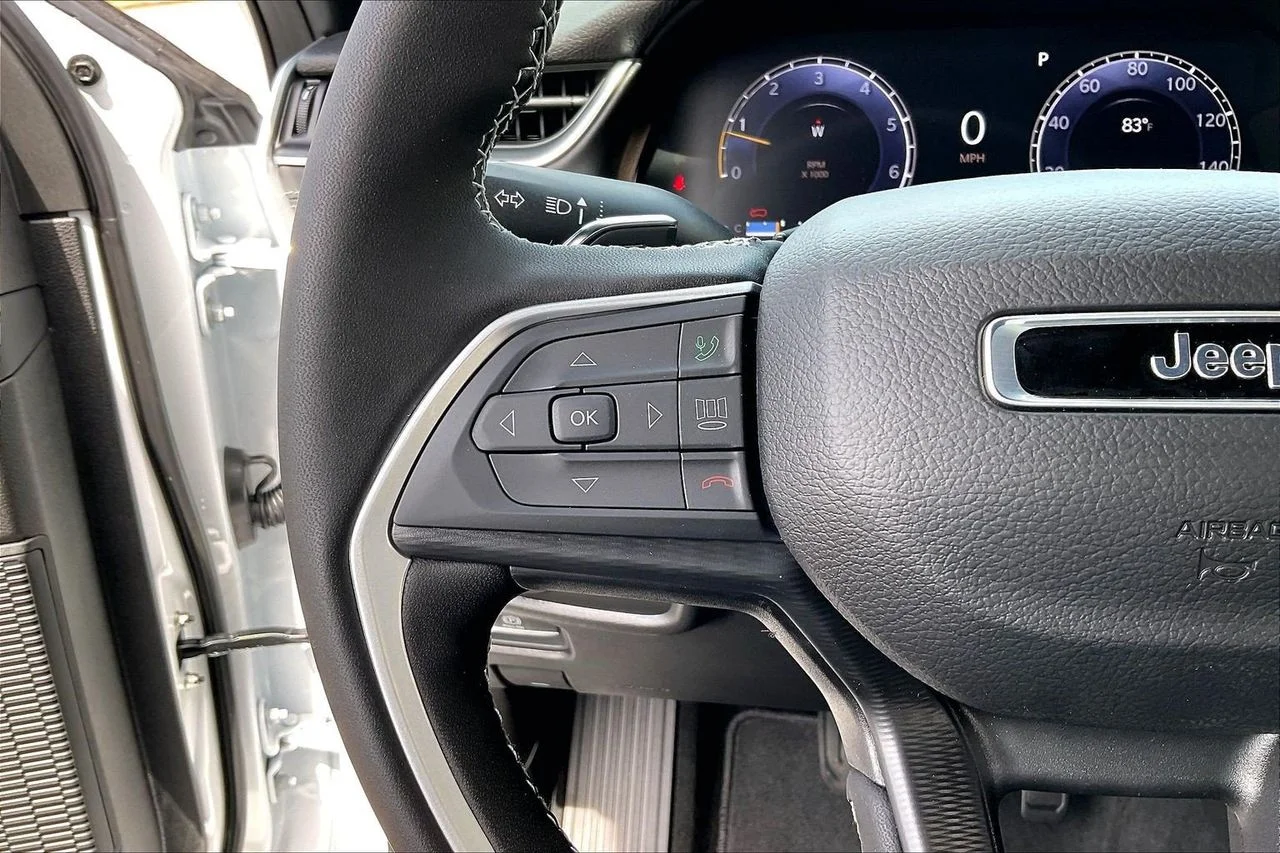 New 2026 Bright White Clearcoat Jeep Laredo X image 25