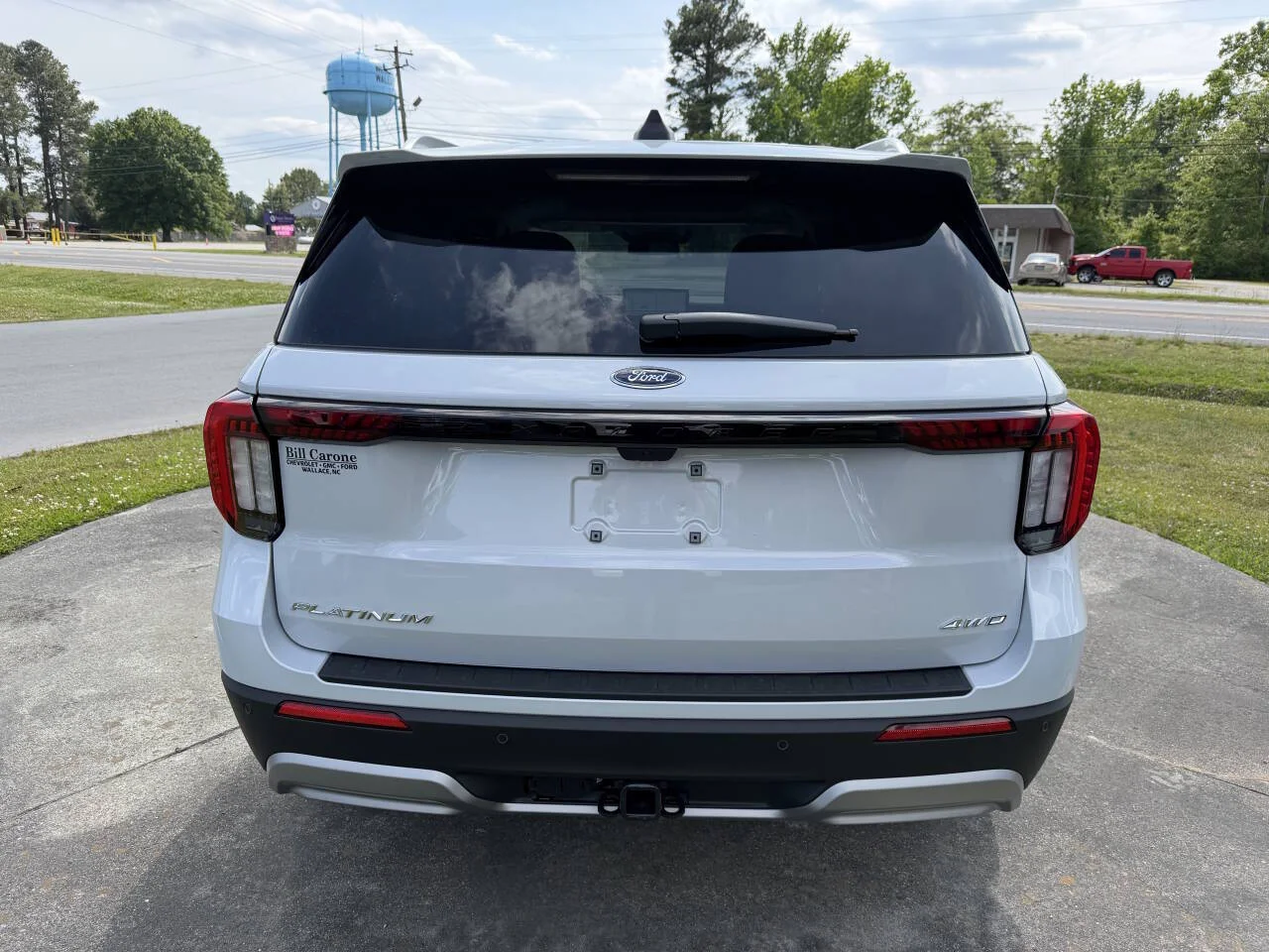 New 2026 Space White Metallic Ford Platinum™ image 4