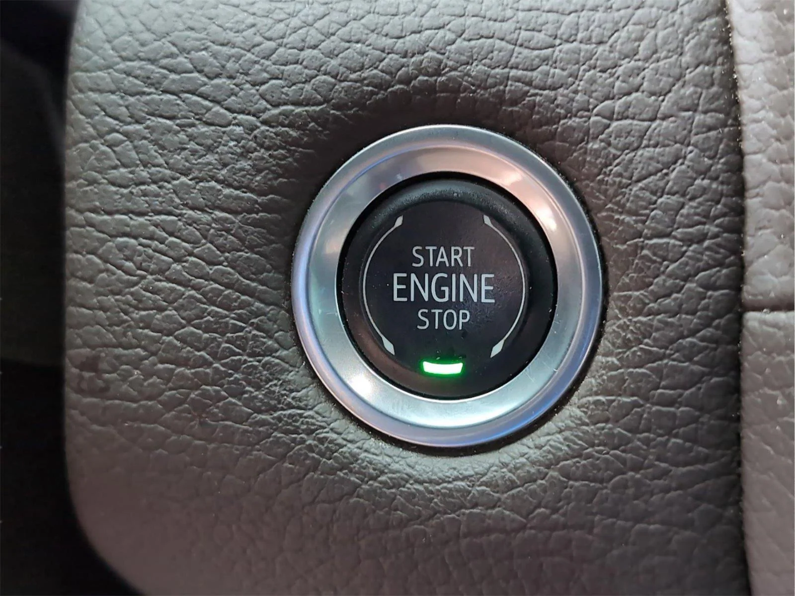 Used 2024 Volcanic Red Tintcoat GMC Denali image 22