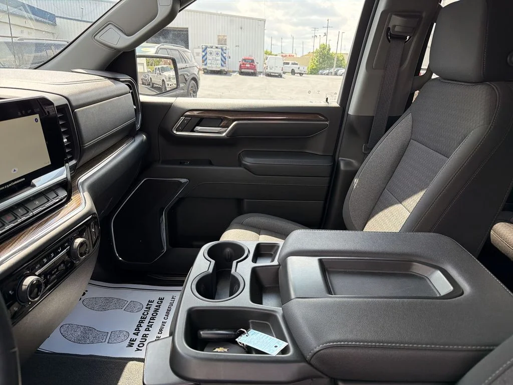 Used 2023 Black Chevrolet LT image 11