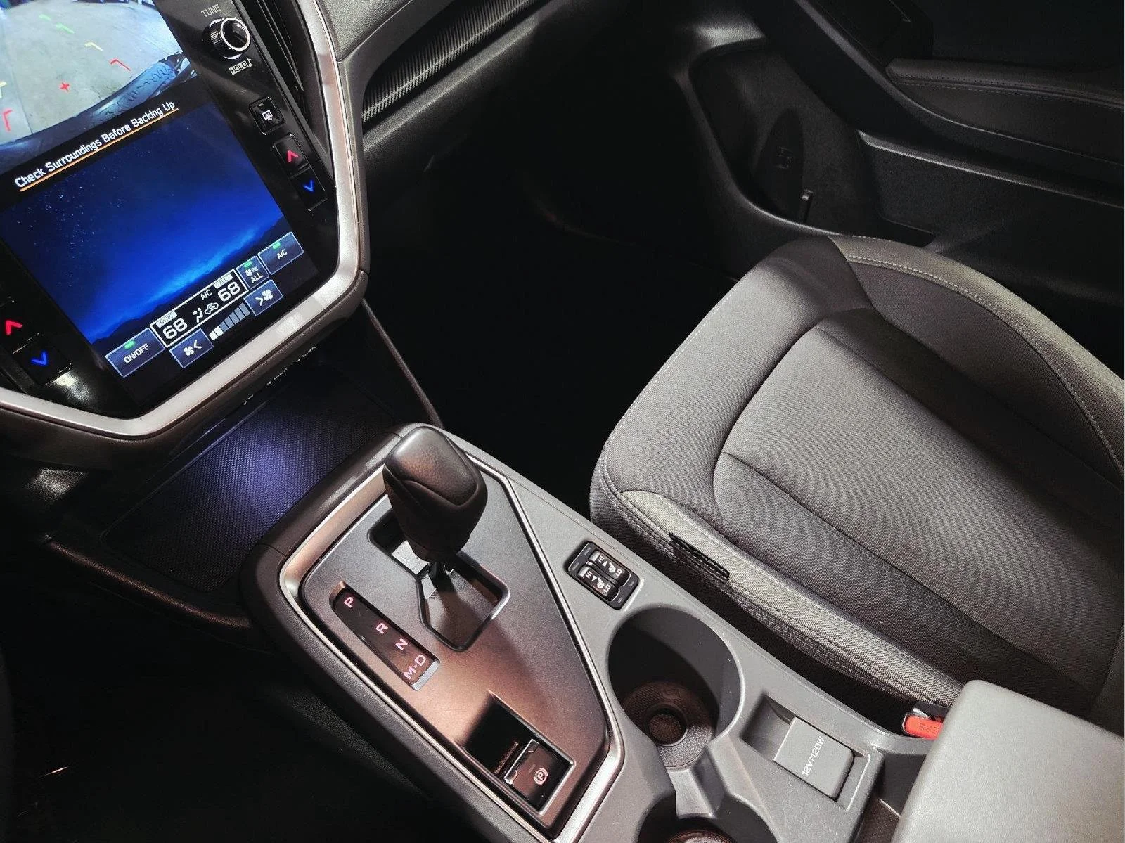 Used 2025 Crystal Black Silica Subaru Premium image 22