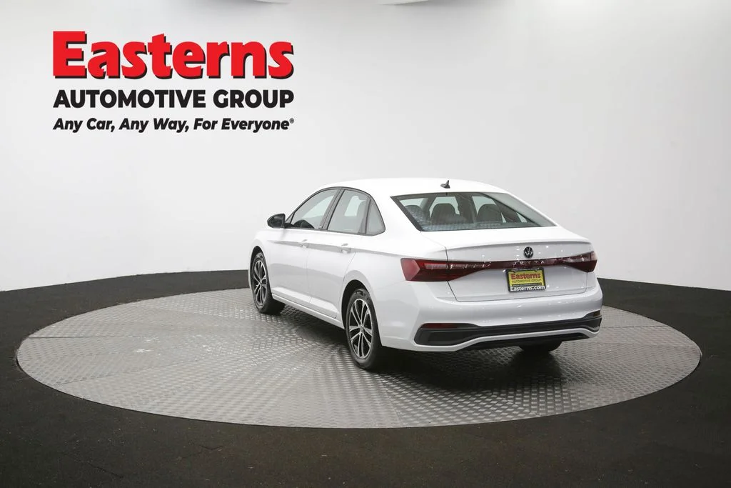 Used 2025 White Volkswagen 1.5T Sport image 63