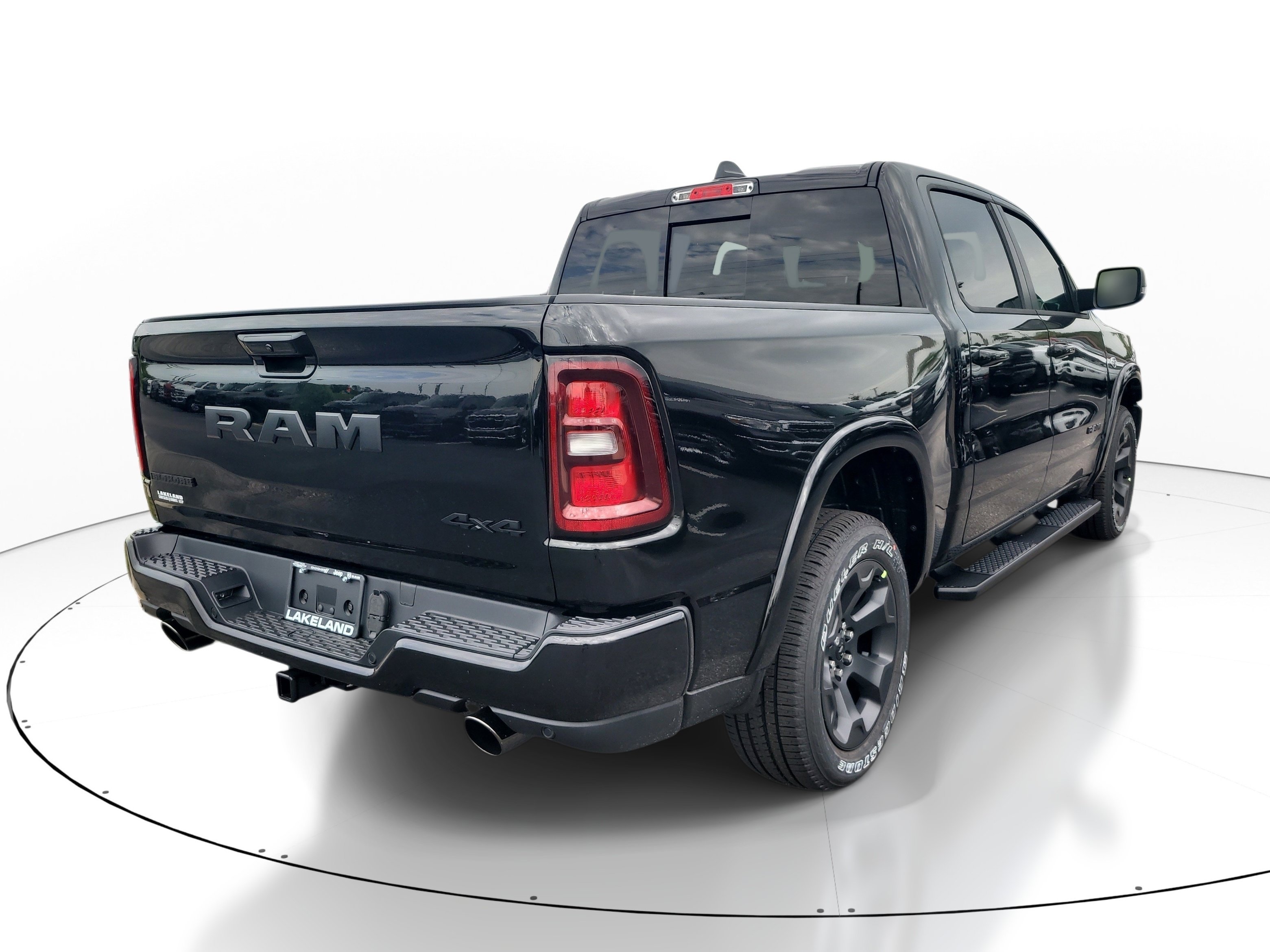 New 2026 Diamond Black Crystal Pearl-Coat Exterior Paint RAM Big Horn image 6