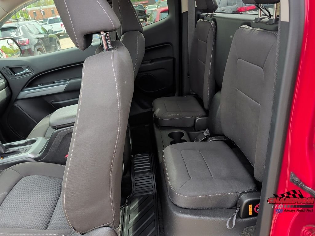 Used 2016 Red Chevrolet LT image 16