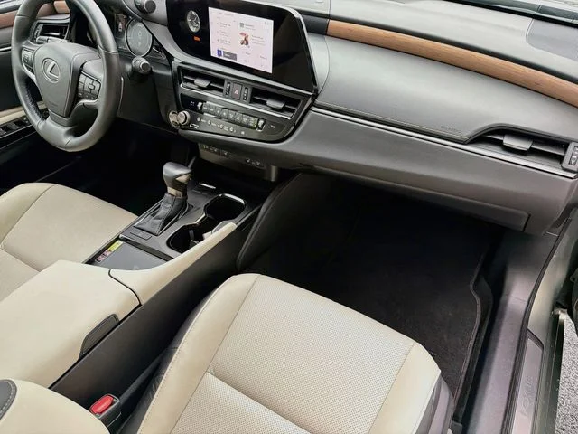 Certified Used 2023 Green Lexus 350 image 27