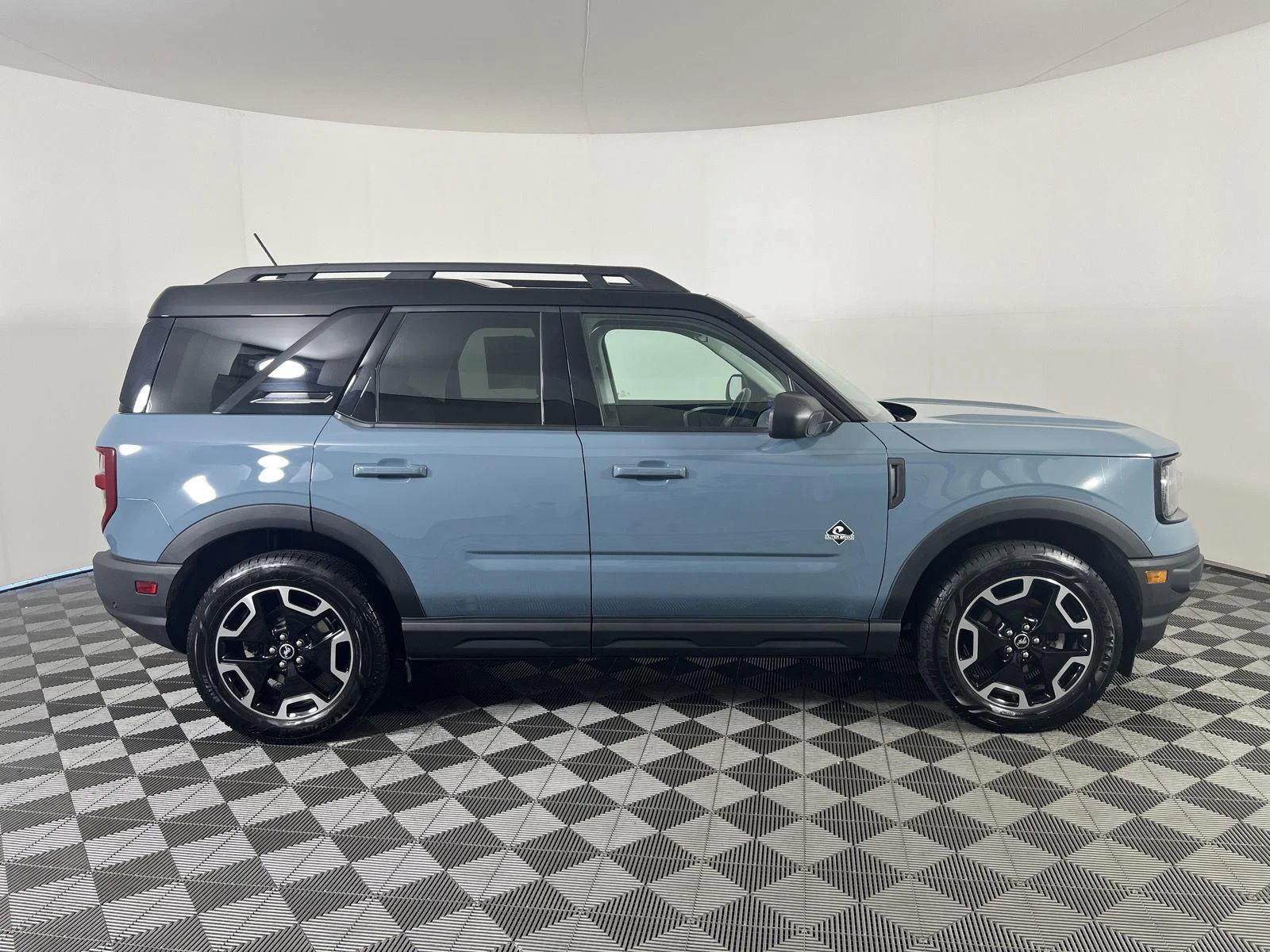 Used 2023 Area 51 Ford Outer Banks image 2