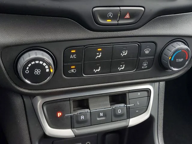 Used 2024 Black GMC SLE image 29