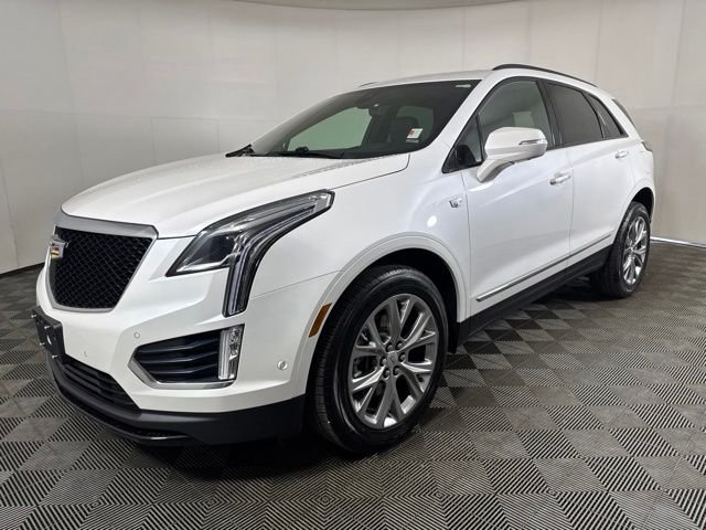 Used 2021 White Cadillac Sport image 8