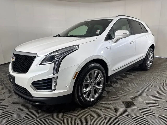 Used 2021 Crystal White Tricoat Cadillac Sport image 8