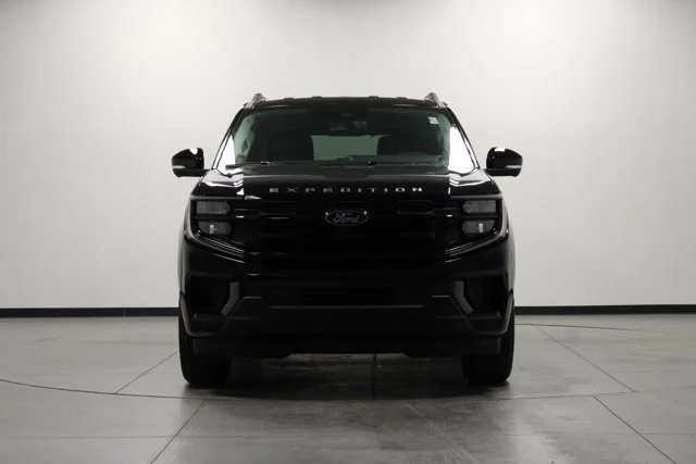 New 2026 Agate Black Metallic Ford Active image 33