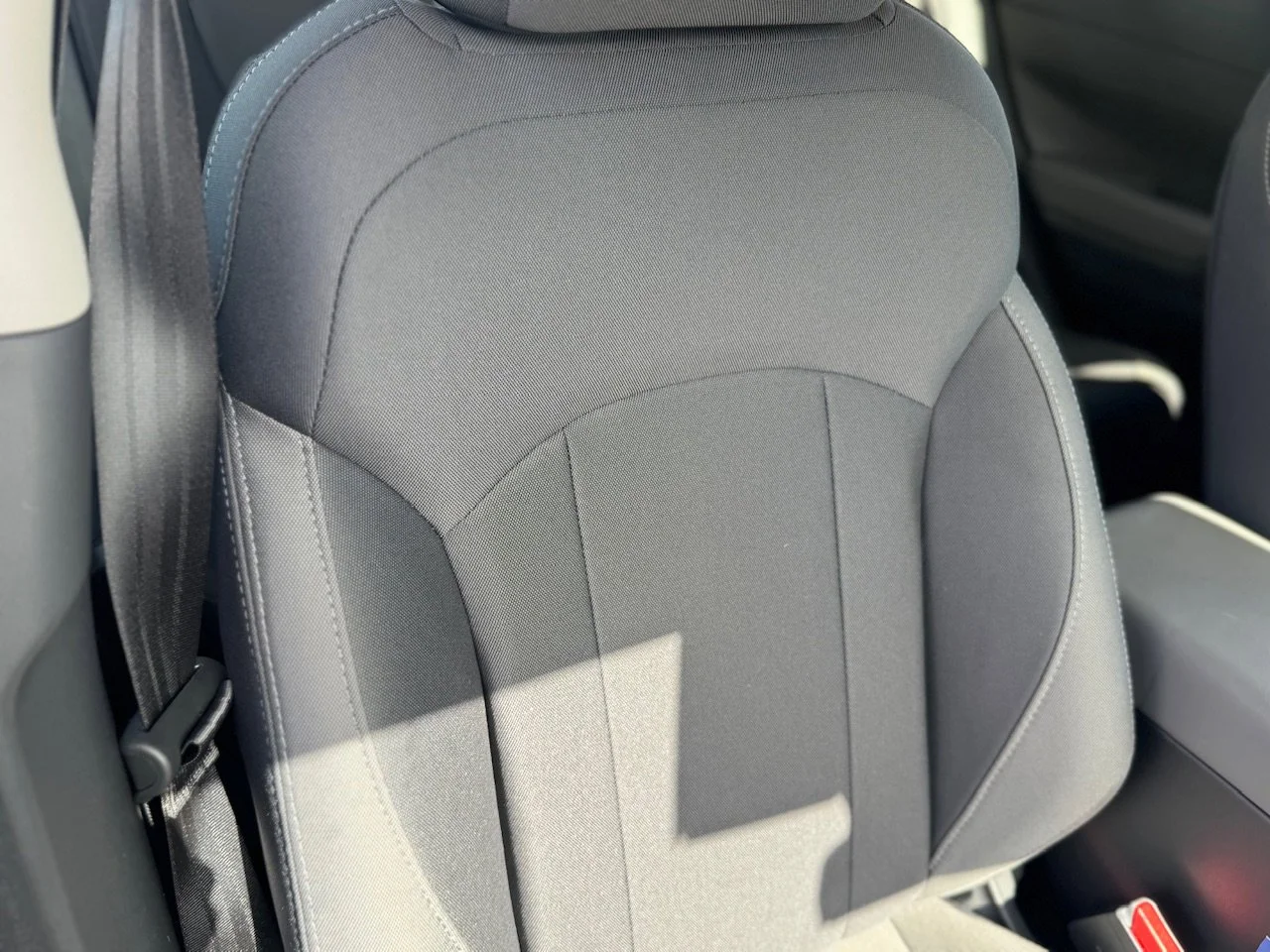 Used 2025 Crystal Black Silica Subaru Base image 45