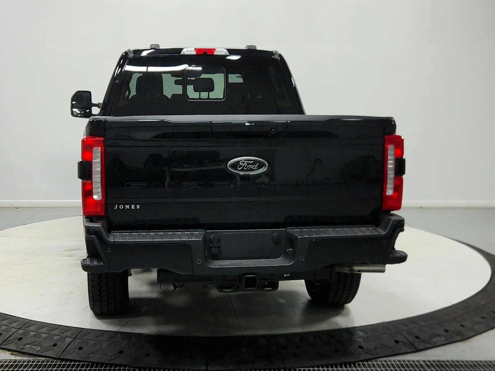 New 2026 Agate Black Metallic Ford F-250® Lariat® image 7