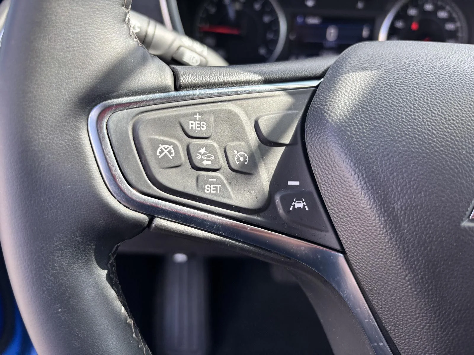 Used 2024 Riptide Blue Metallic Chevrolet LT image 21