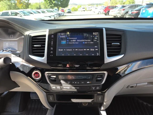 Used 2017  Honda RTL-E image 25