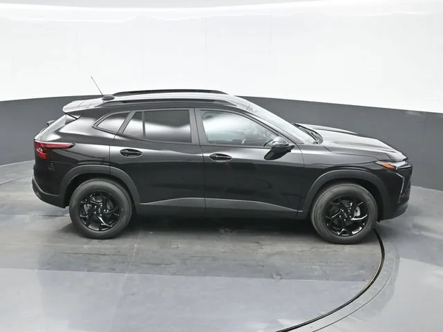 New 2026 Mosaic Black Metallic Chevrolet LT image 16