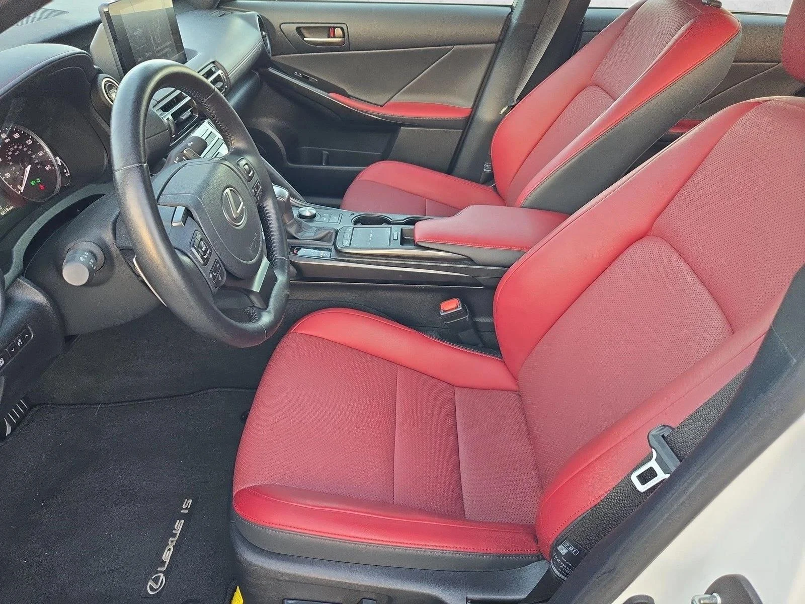 Used 2025 Ultra White Lexus IS 350 F SPORT Design image 14