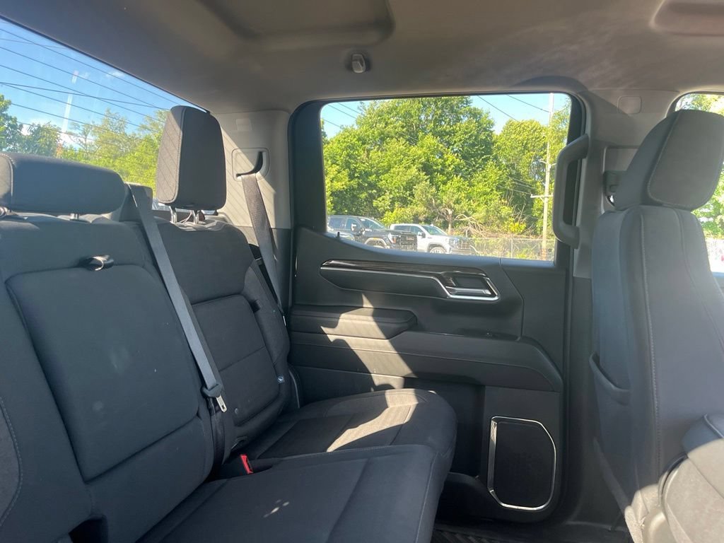 Used 2024 Thunderstorm Gray GMC Elevation image 36