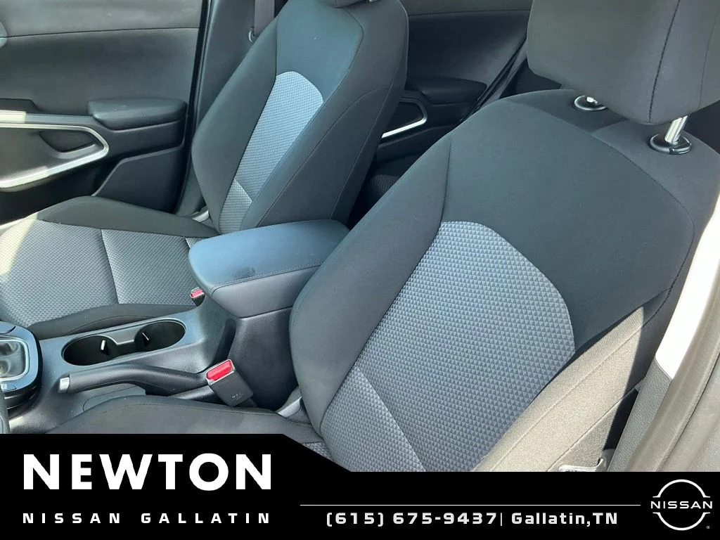 Used 2025 Steel Gray Kia LX image 14