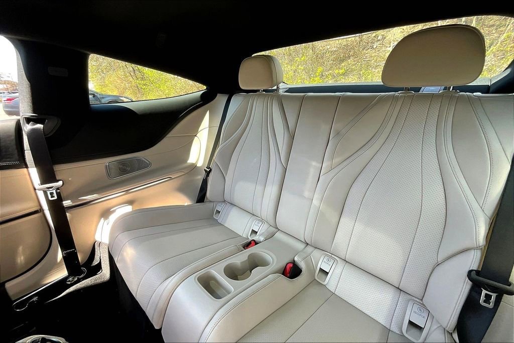 New 2026 Polar White Mercedes-Benz CLE 300 image 24
