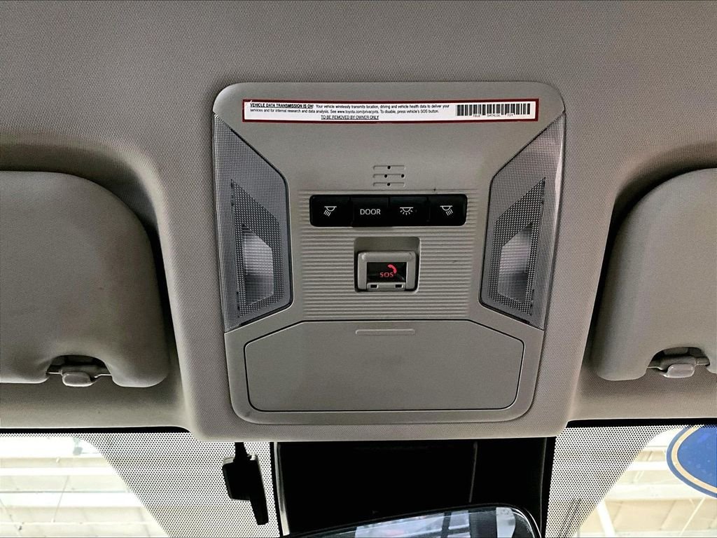 Used 2020 White Toyota LE image 22