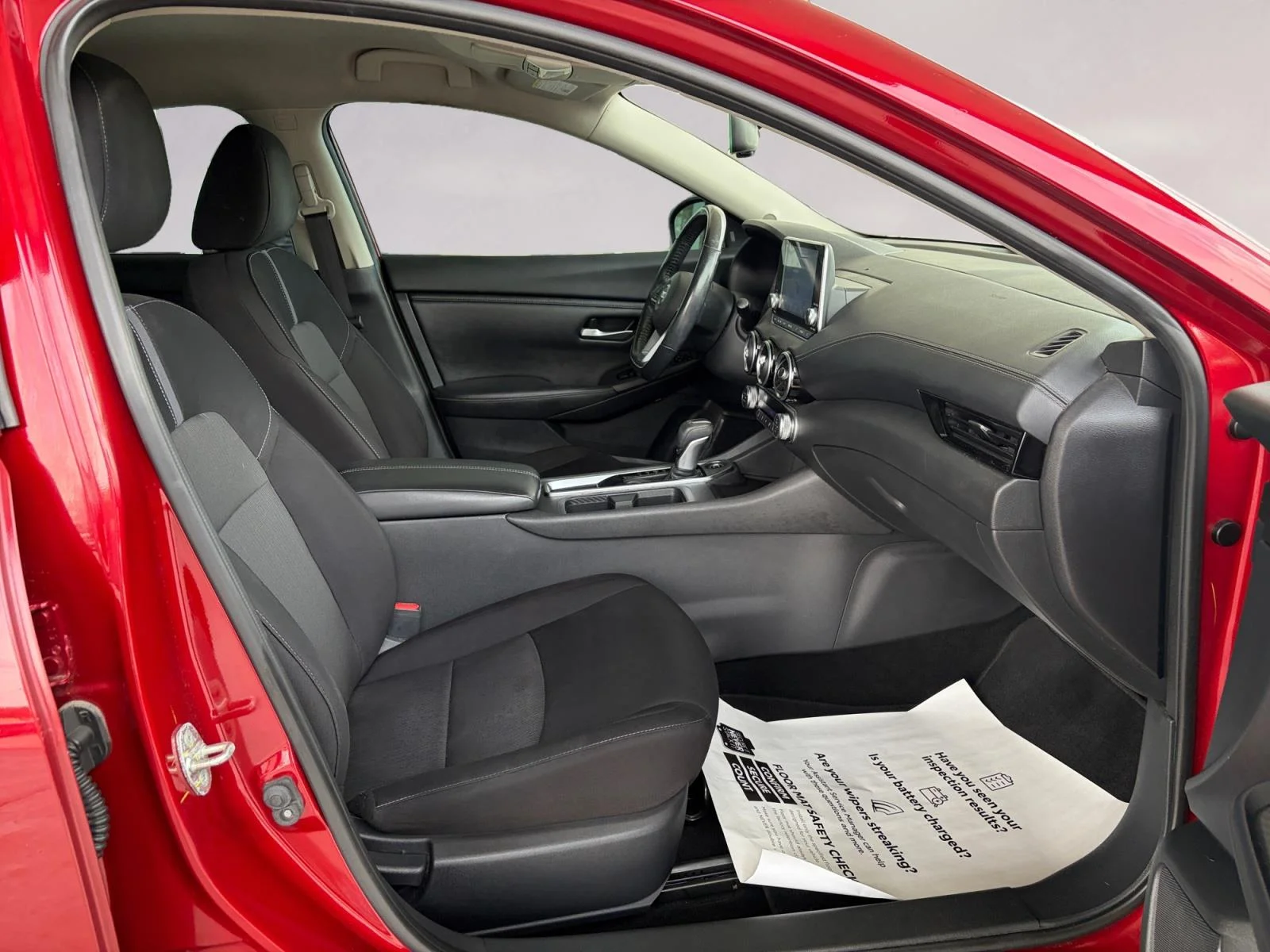 Used 2021 Scarlet Ember Tintcoat Nissan SV image 15